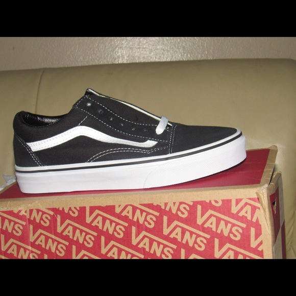 Vans - Picture 3 of 8